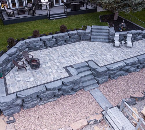 Rosetta® Outcropping Wall